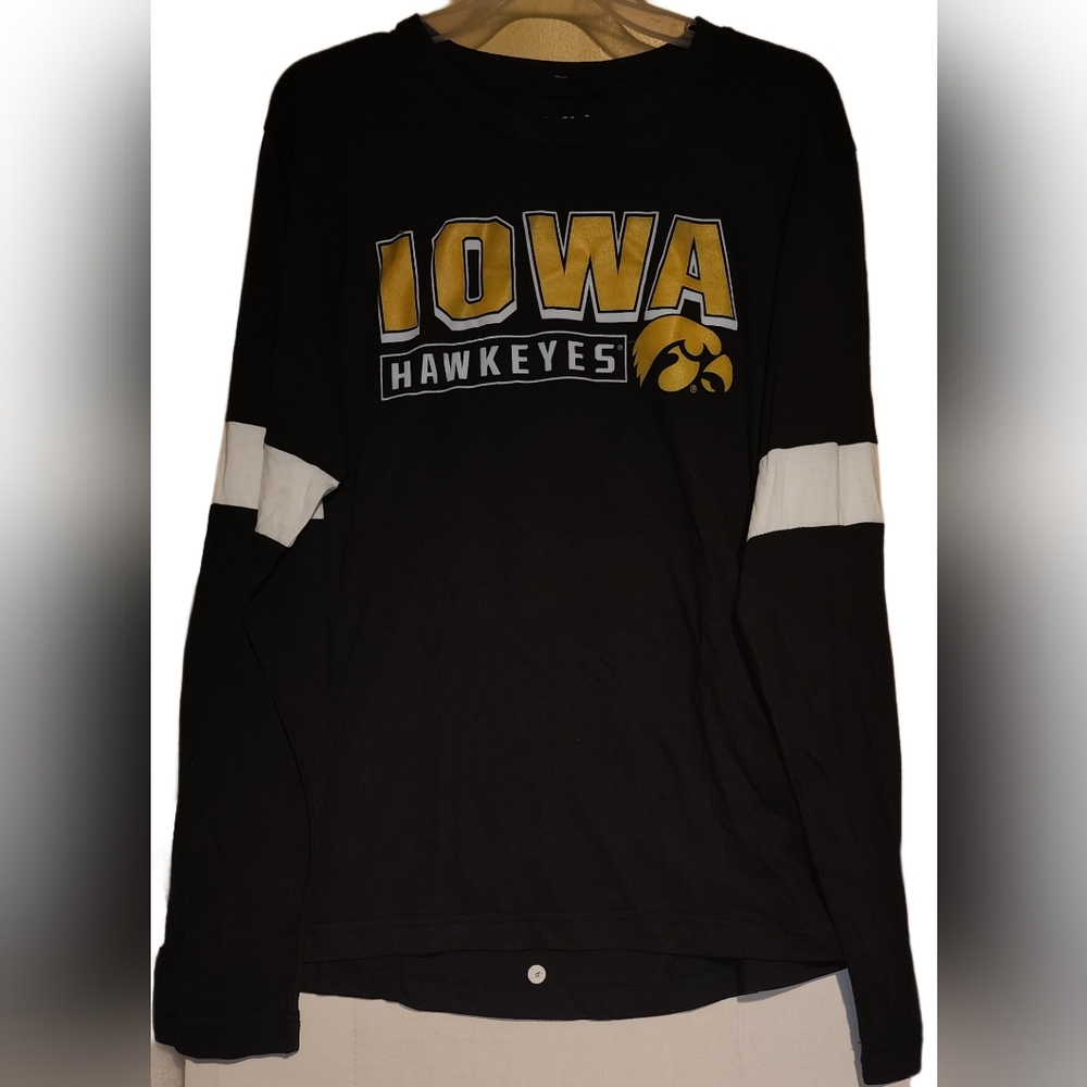 NCAA Iowa Hawkeyes Long Sleeve TShirt Pro Edge Size M